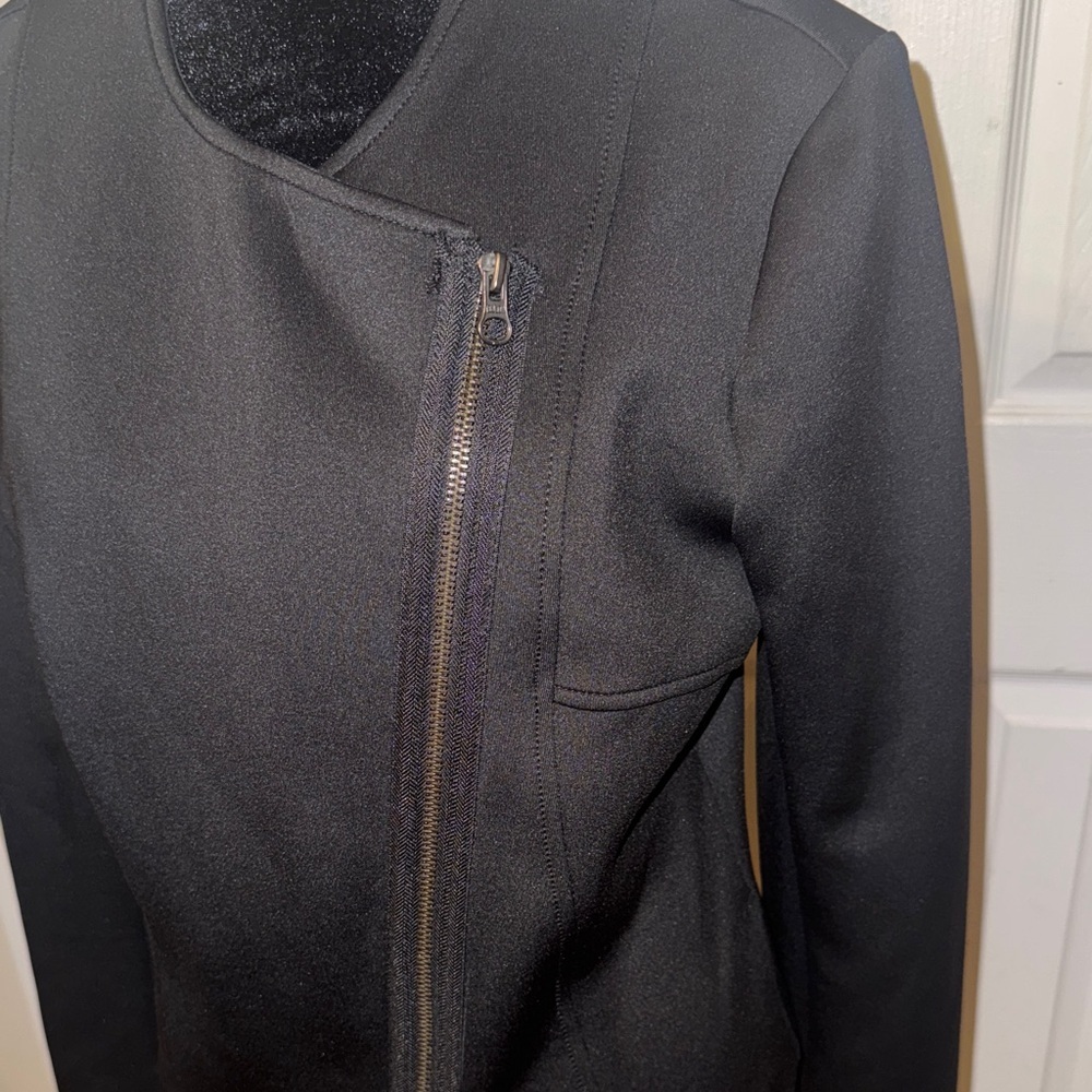 Apt. 9 Women's Black Asymmetrical Blazer - Picture 3 of 16